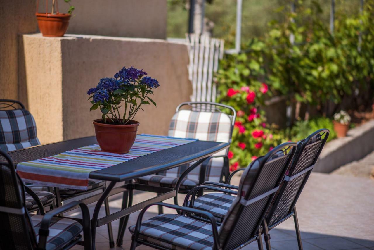 Apartmani Marija Malinska Extérieur photo