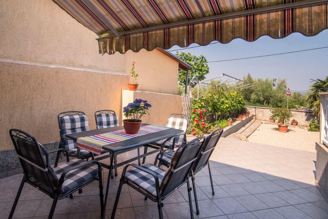 Apartmani Marija Malinska Extérieur photo