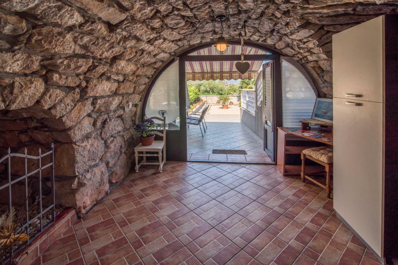 Apartmani Marija Malinska Extérieur photo